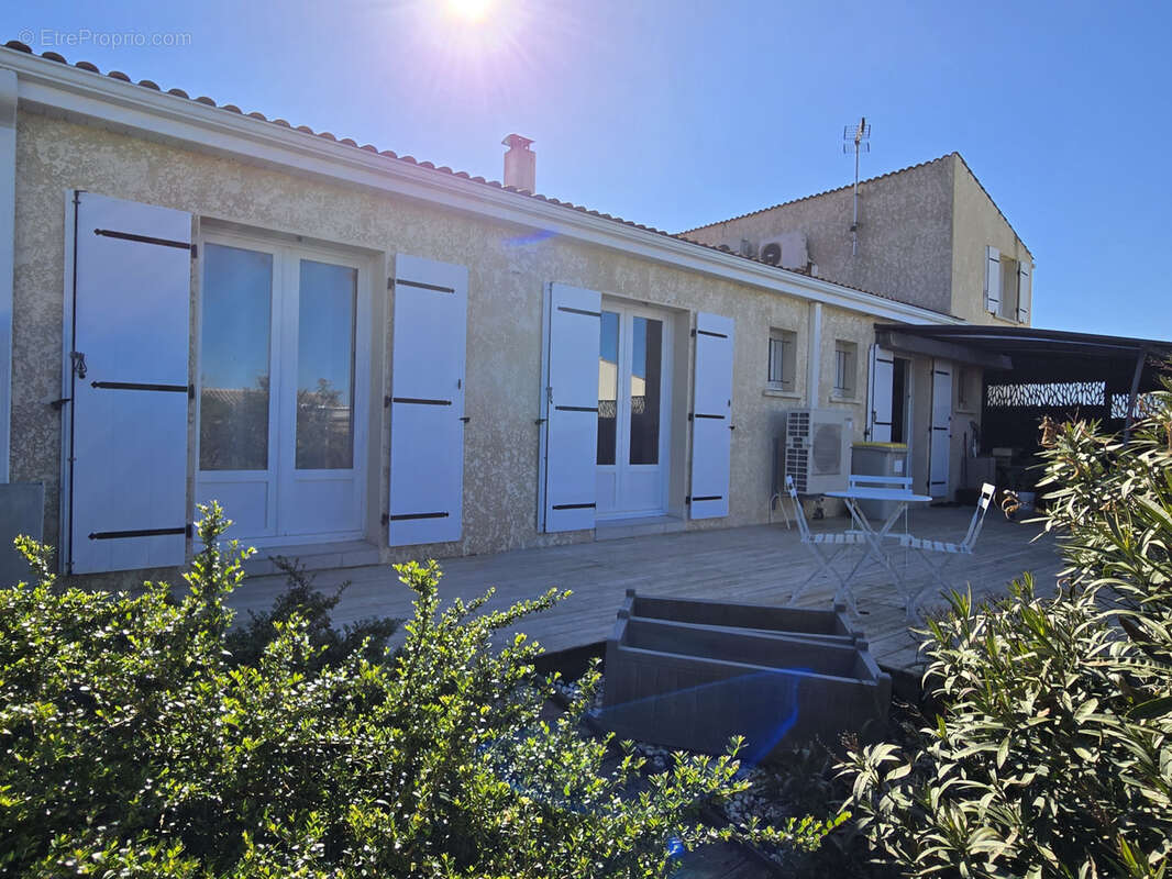 Maison à SAINT-AGNANT