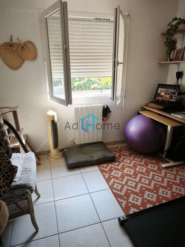 Maison 5 pièces avec garage sur 535 m2 de terrain - photo 6