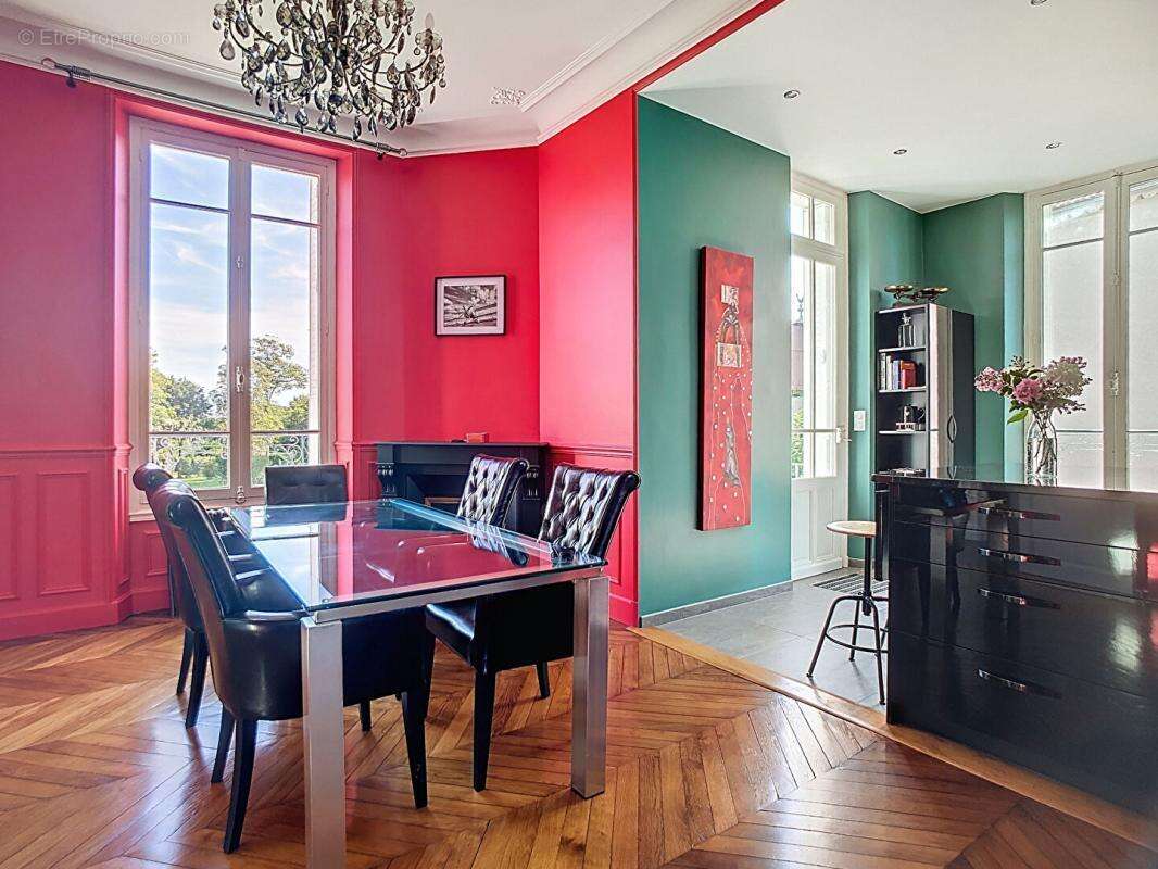 Maison à EGRISELLES-LE-BOCAGE