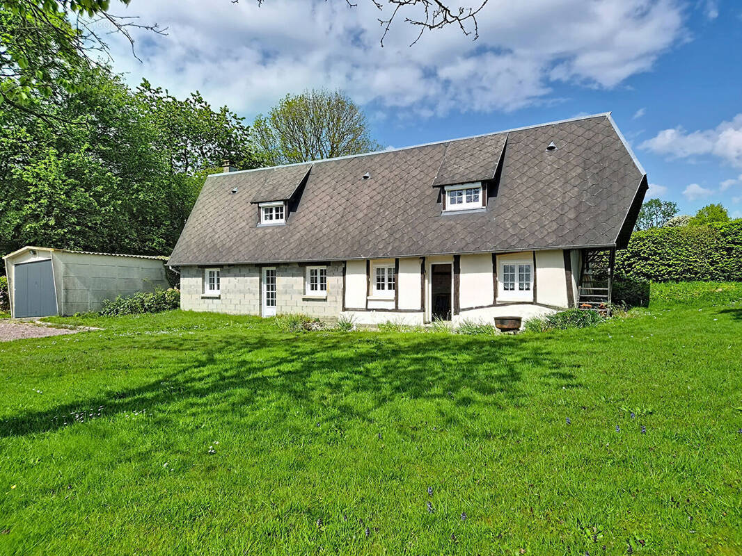 Maison à BOURG-ACHARD