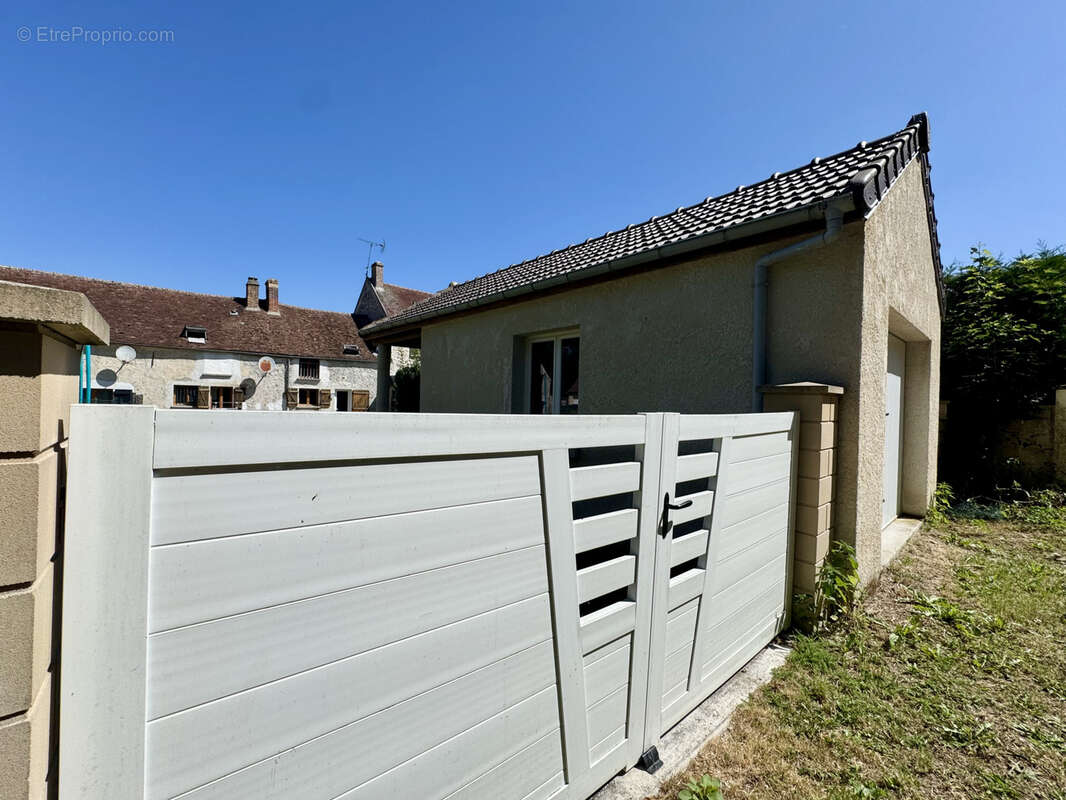 Maison à COULOMMIERS