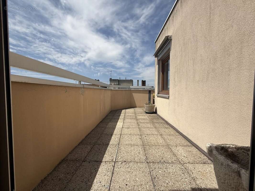 Appartement à CHELLES