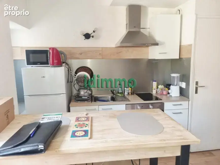 Affaire Draguignan Immeuble bon état 4 lots 3 studios et un F2 rapport rapport 1920€/mois 280000€ - photo 5