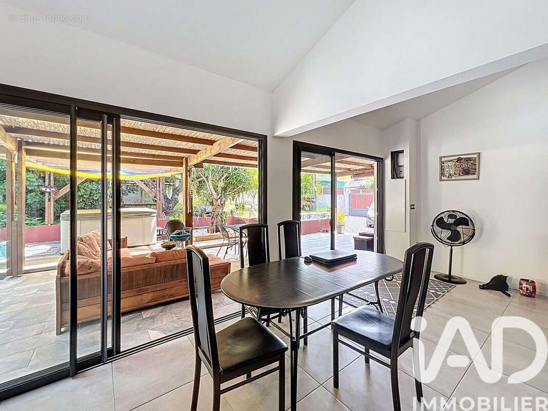 Photo 7 - Maison à SAINT-PIERRE