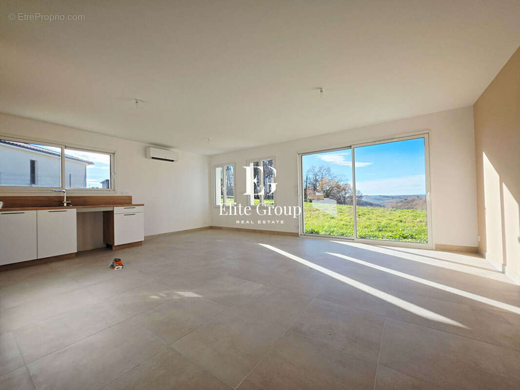 Maison à SAINT-GERMAIN-DE-BELVES