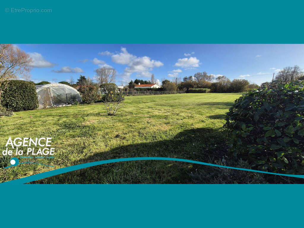 Maison à LE PERRIER