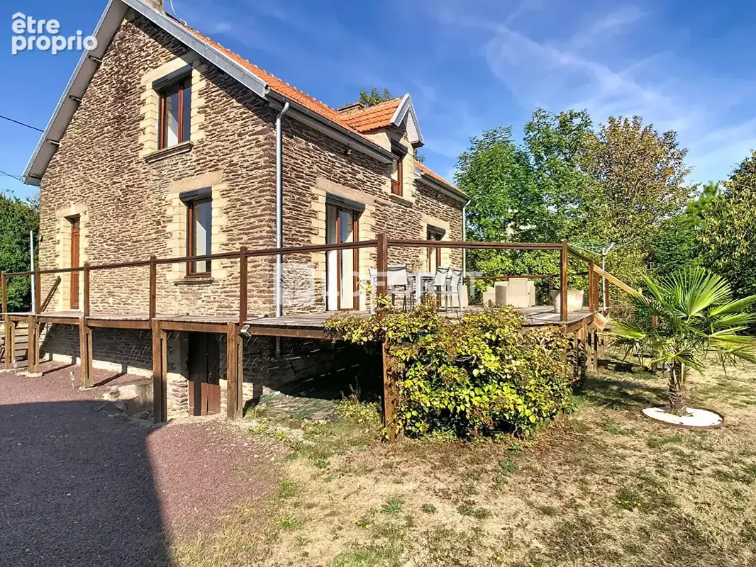 Maison Monteneuf  100 m² terrasse  hangar terrain 1090m² - photo 17