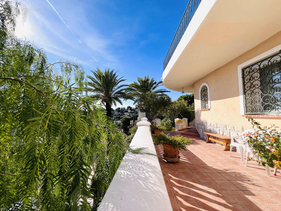 Maison à ROQUEBRUNE-CAP-MARTIN