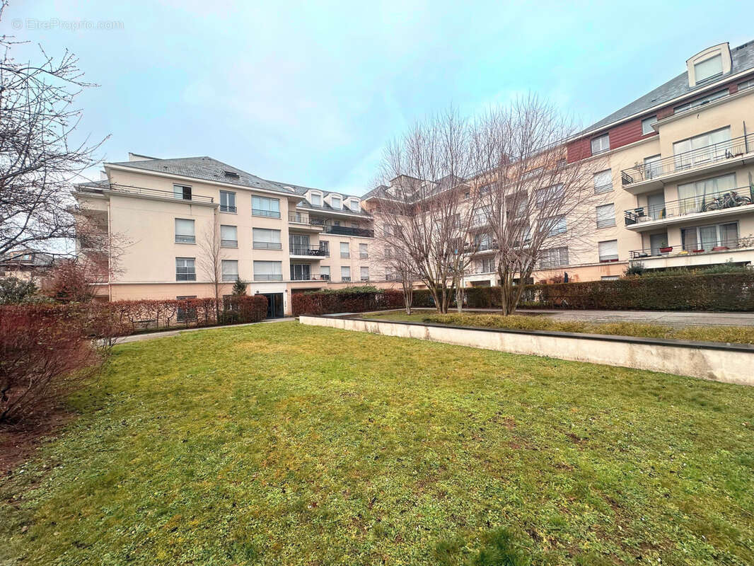 Appartement à CARRIERES-SOUS-POISSY