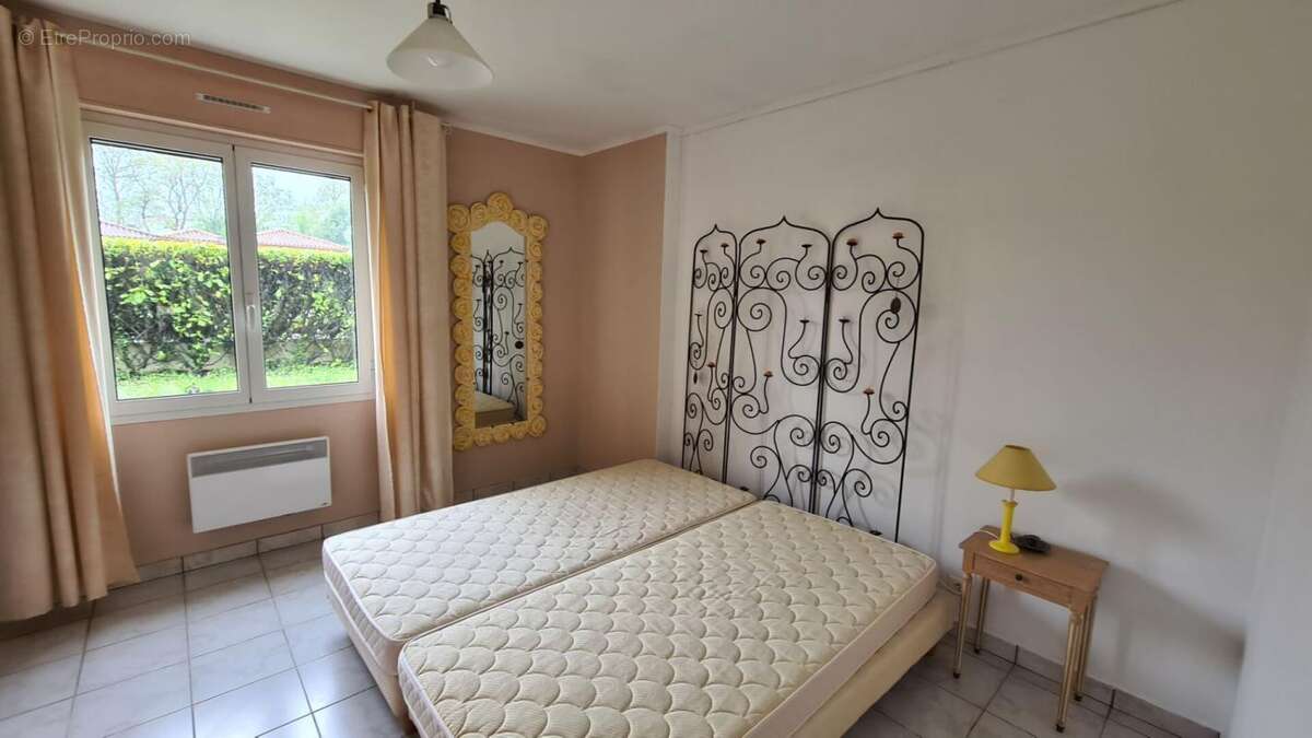 Maison à MIRANDE