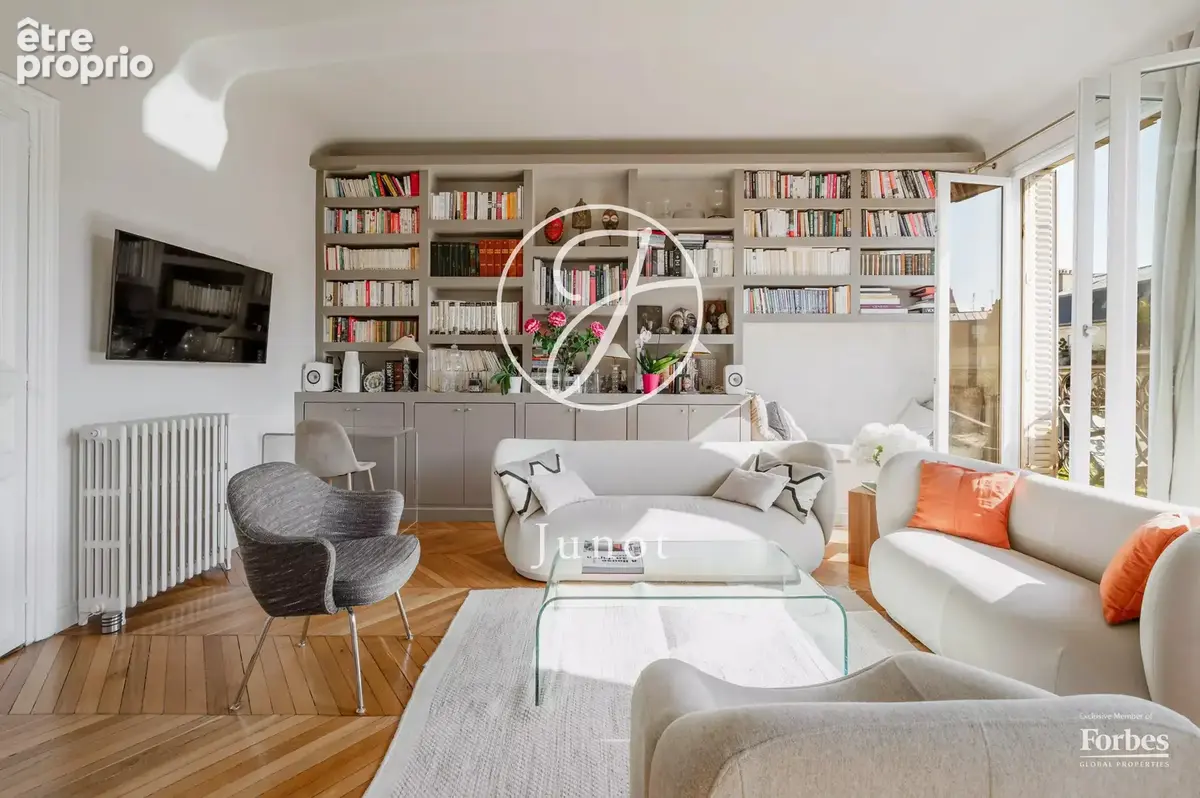 Paris 6e - SÈVRES-BABYLONE - Appartement - 5 pièces - 117,16m² Carrez - 3 chambres - Vues dégagées - photo 7