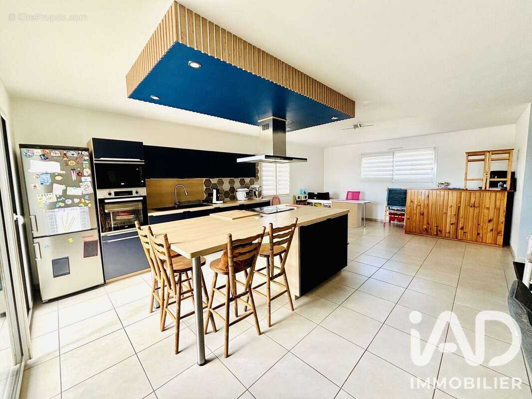 Maison 123 m² à Cliron  - photo 4