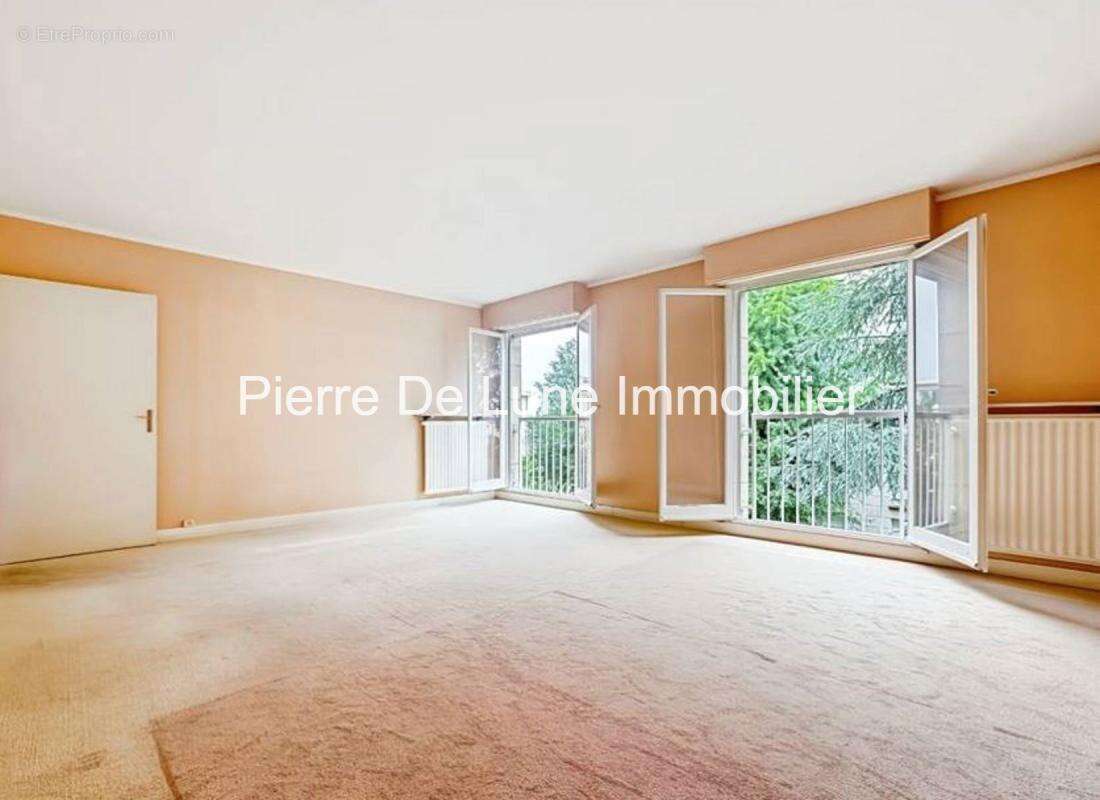 Appartement à VERSAILLES