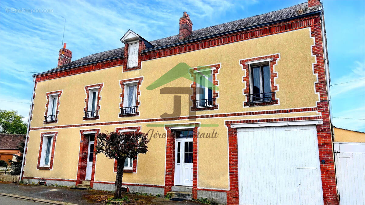 Maison à ARROU