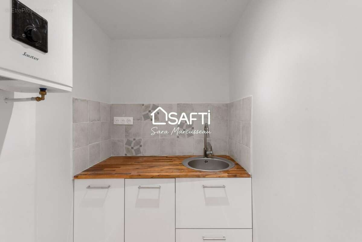 Photo 4 - Appartement à PARIS-18E