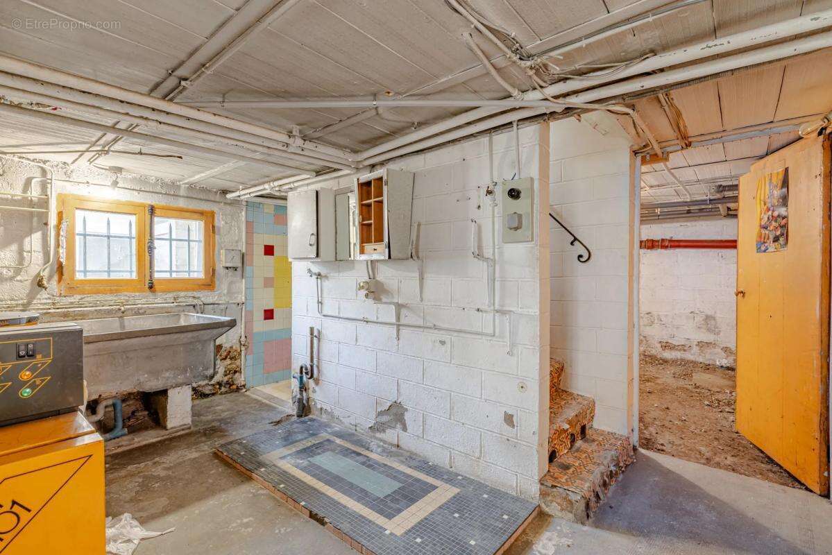 Maison à VIRY-CHATILLON