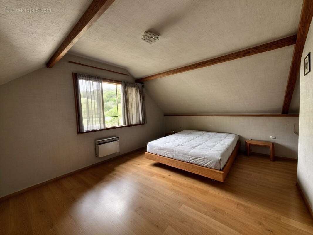 Maison à CHAUX-LA-LOTIERE