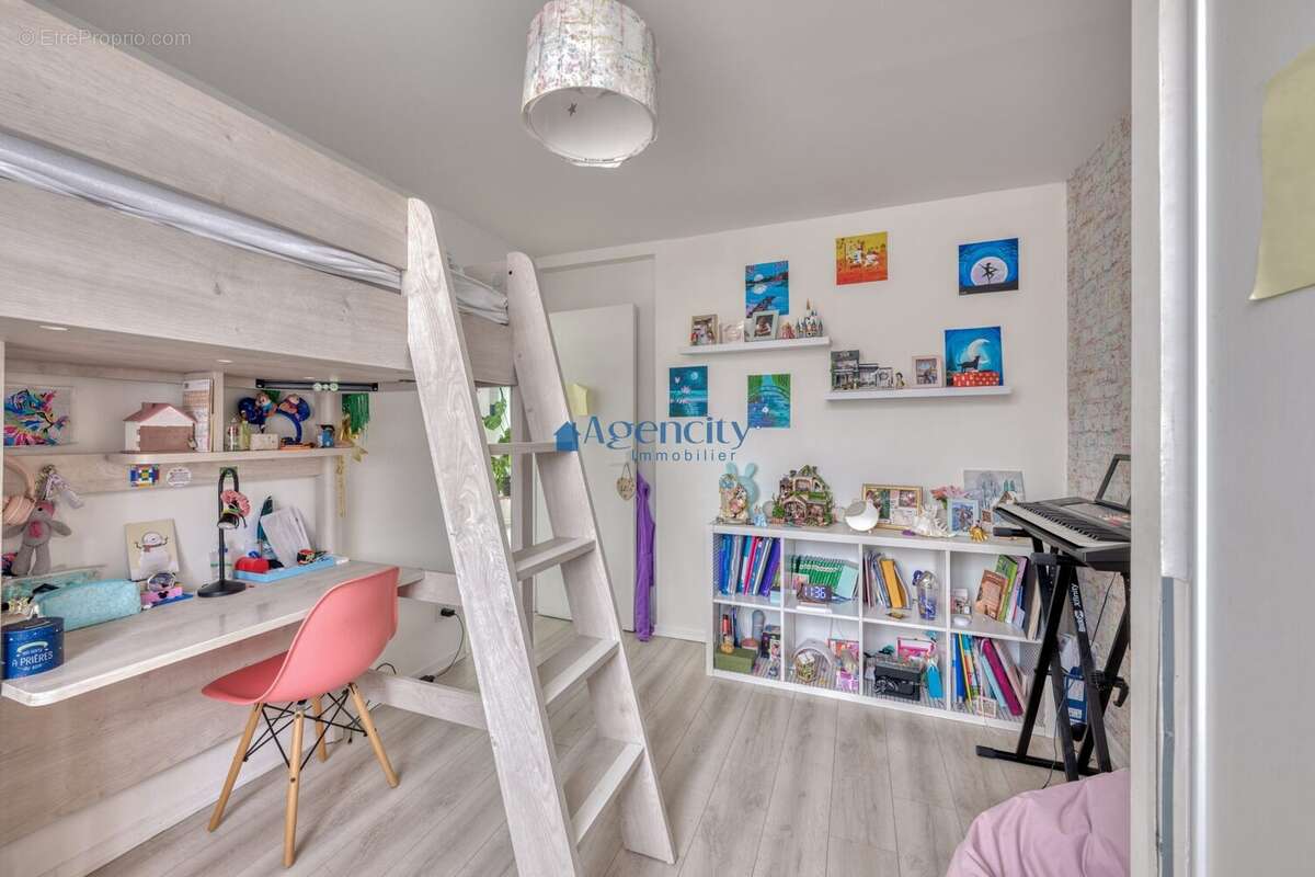 Appartement à GOURNAY-SUR-MARNE
