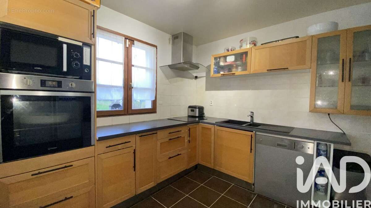 Photo 4 - Maison à JOUY-LE-CHATEL