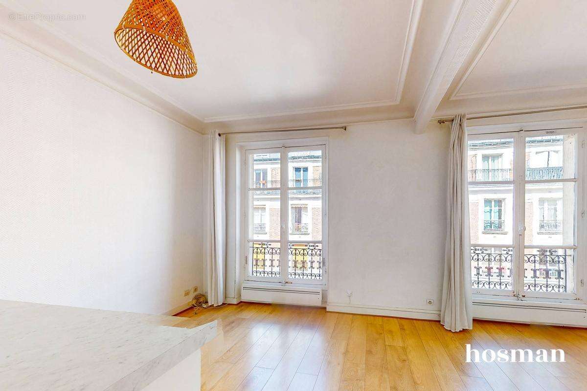 Appartement à PARIS-11E