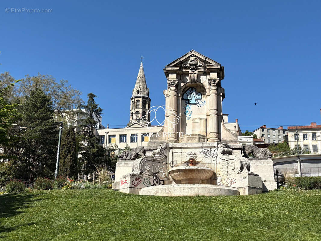 Appartement à LYON-1E