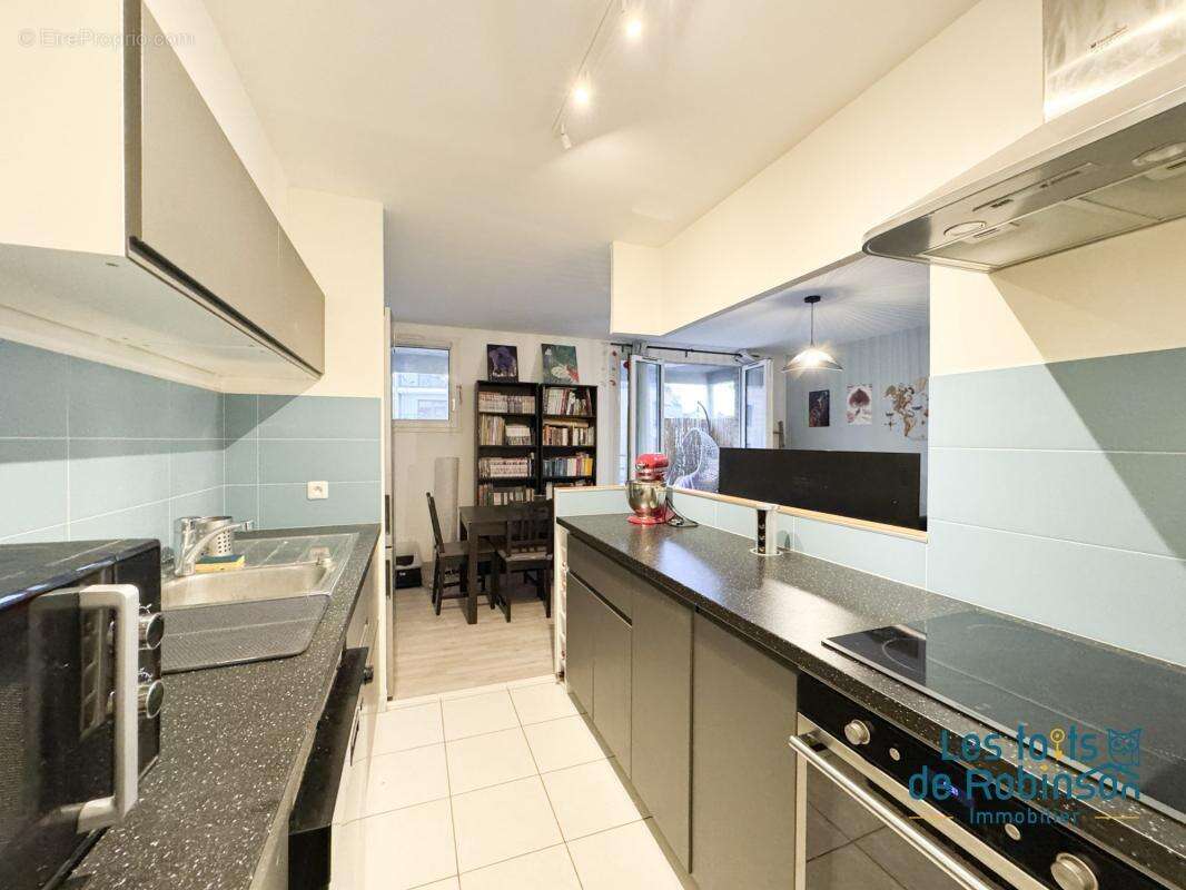 Appartement à LE PLESSIS-ROBINSON
