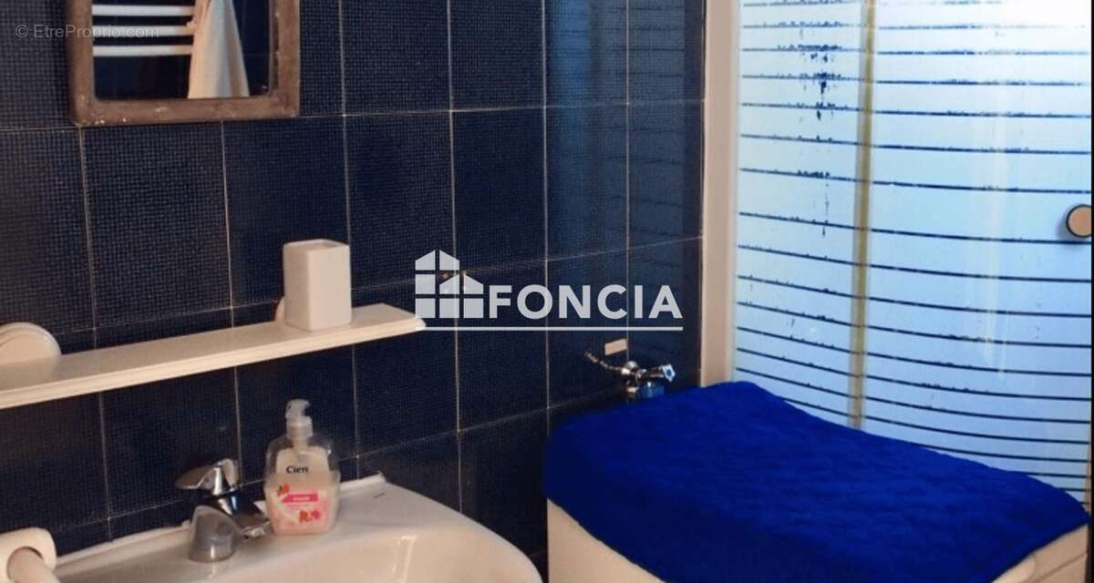 Appartement à CARRY-LE-ROUET