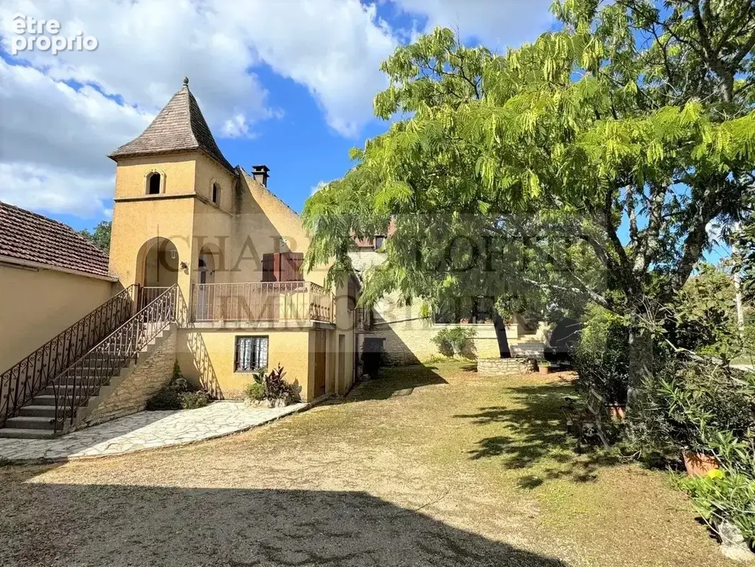 Maison à CAMPAGNAC-LES-QUERCY