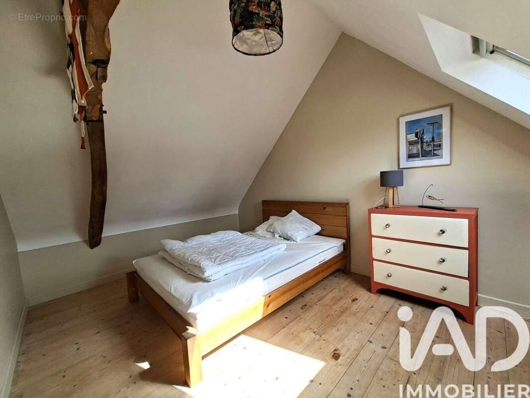 Photo 10 - Maison à LA ROCHE-DERRIEN
