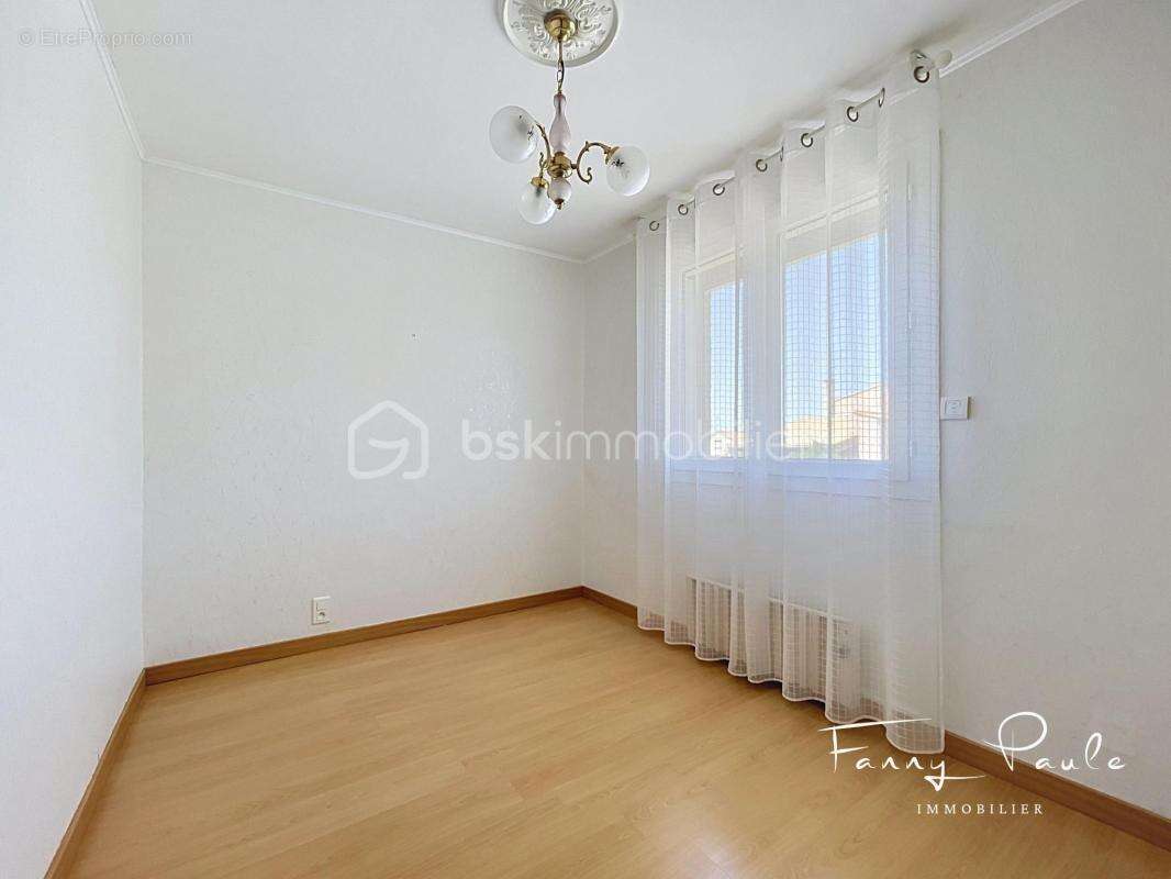Maison à SAUVIAN