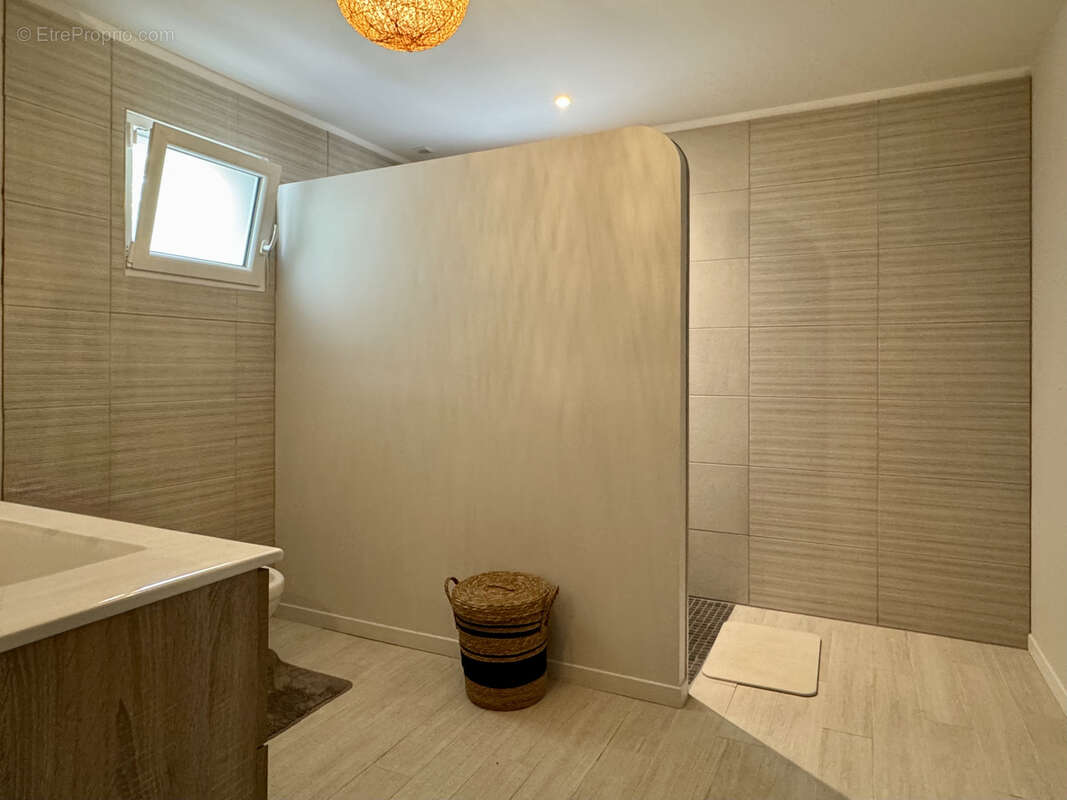 Maison à CASTILLON-LA-BATAILLE