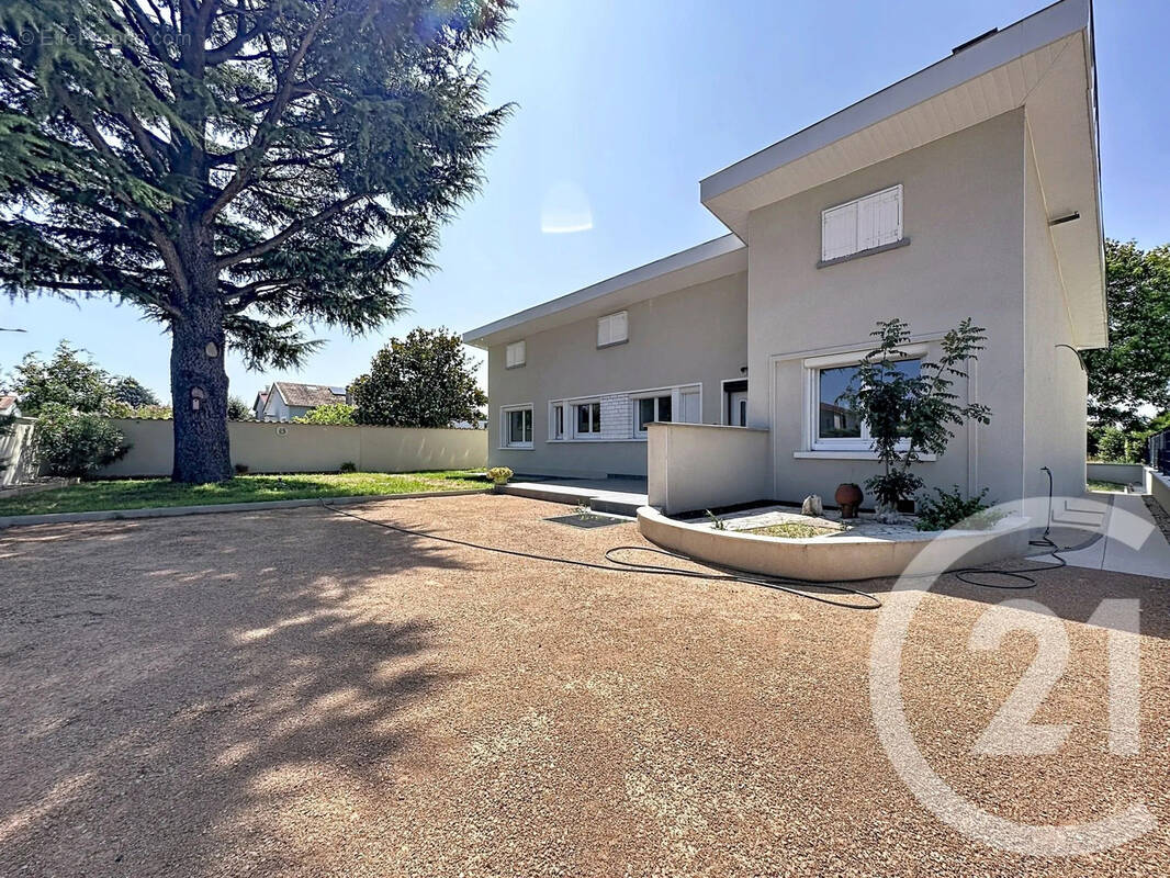Maison à MIONS