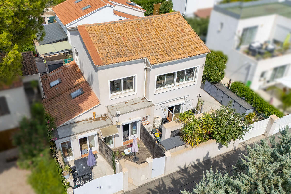 Maison à HYERES