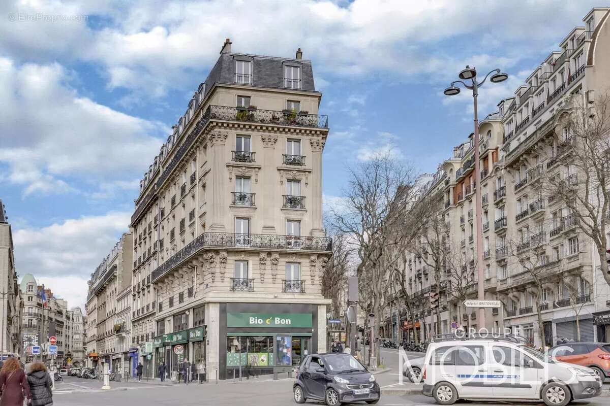 Appartement à PARIS-18E