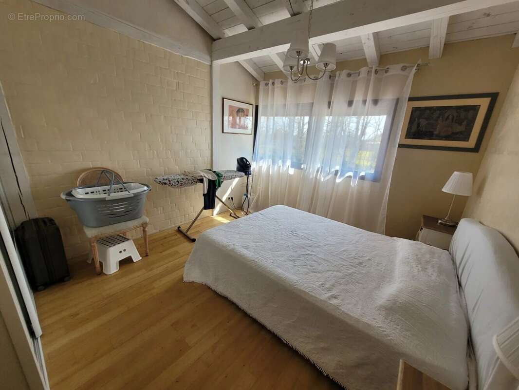 Maison à SAINT-SULPICE