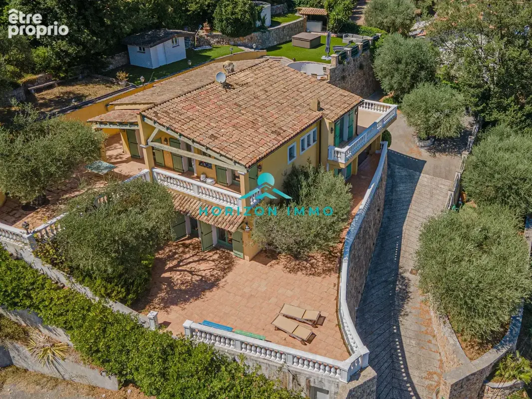 Maison 5 pièces 161 m² à vendre à Gattieres (06510) - photo 2
