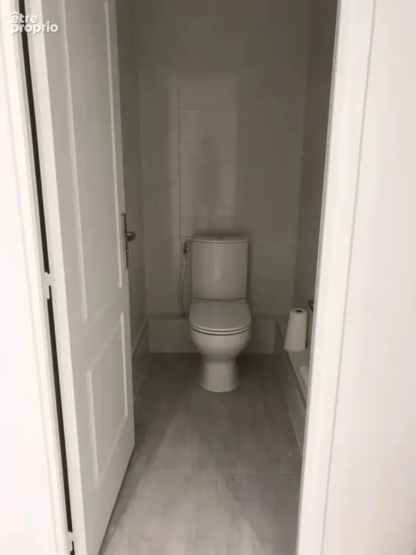 A VENDRE Local d'activité de 365 m² env. à NANTES EST - photo 9