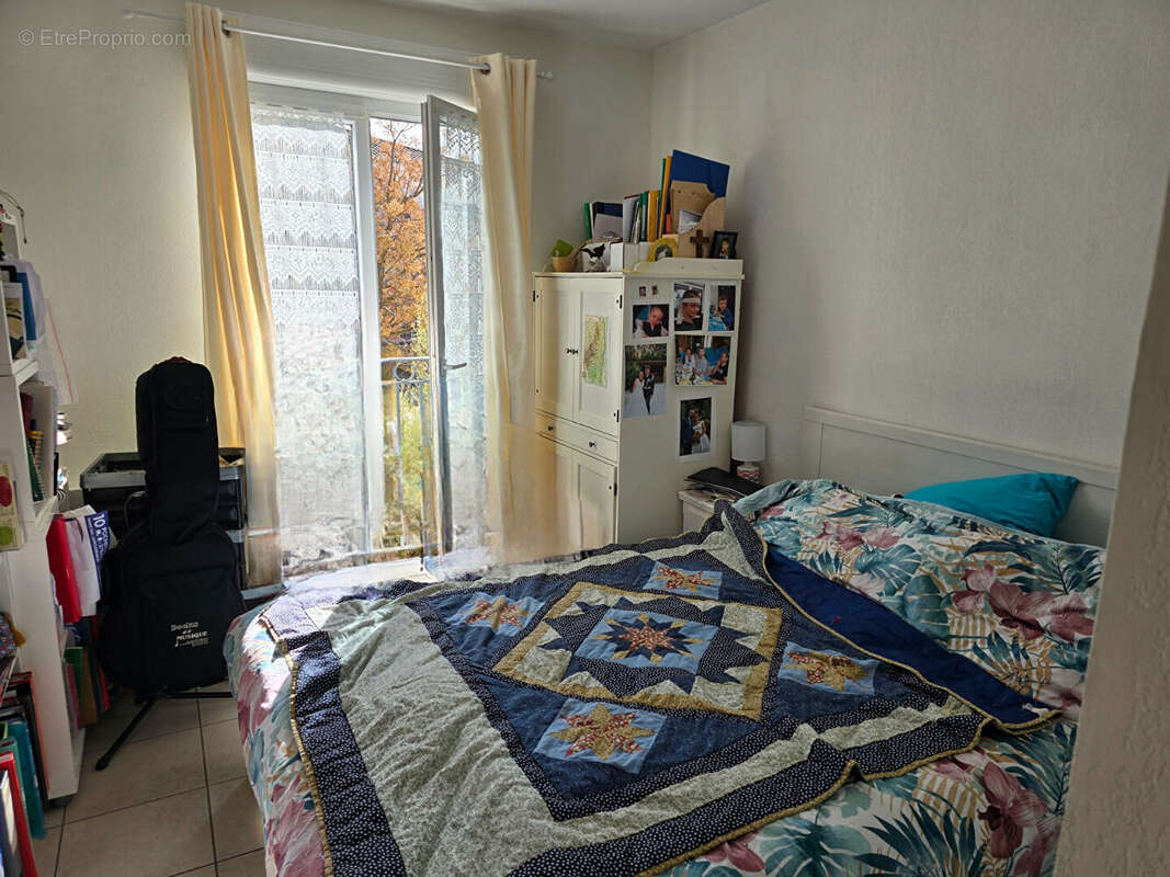 Appartement à LA DESTROUSSE