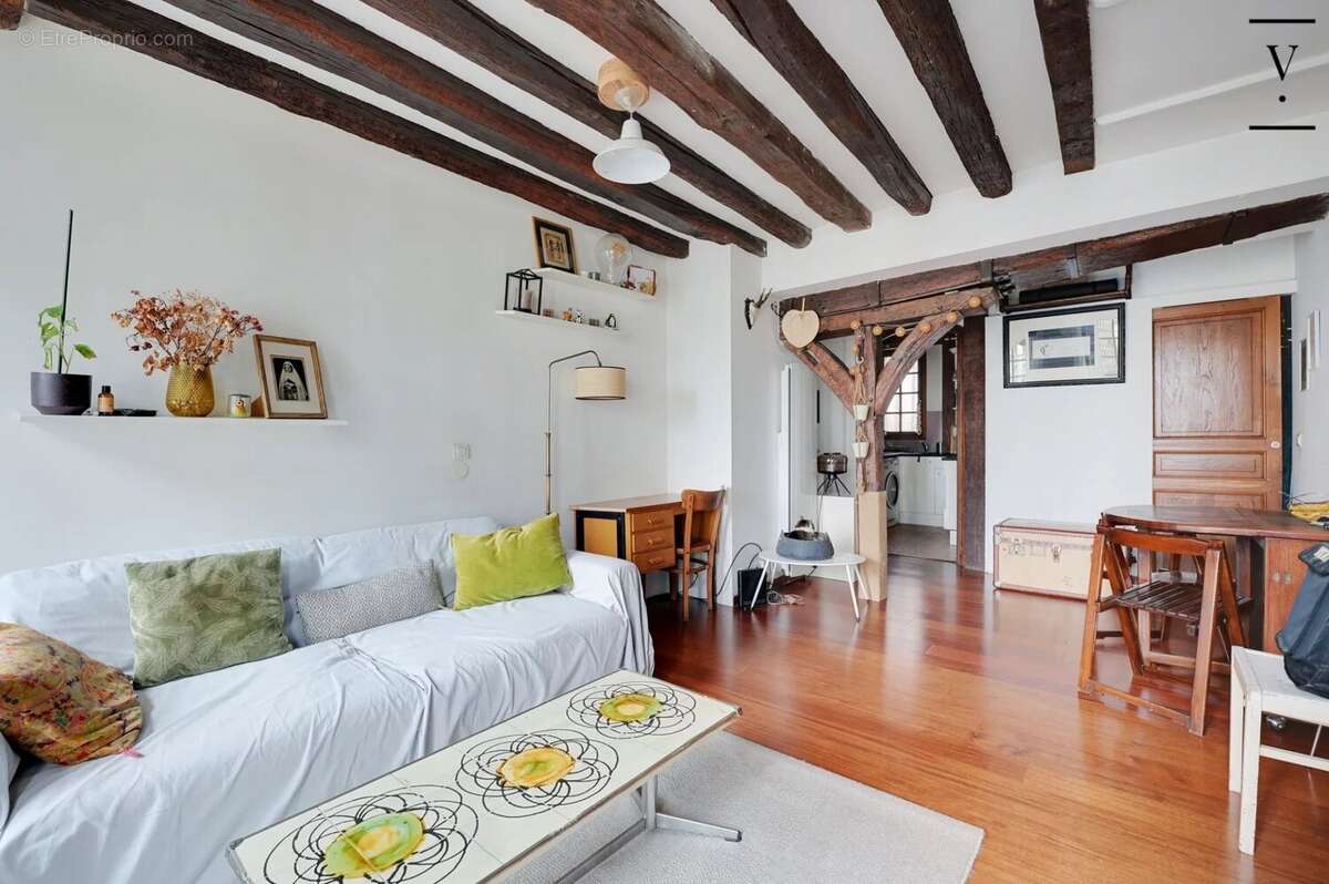 Appartement à PARIS-4E