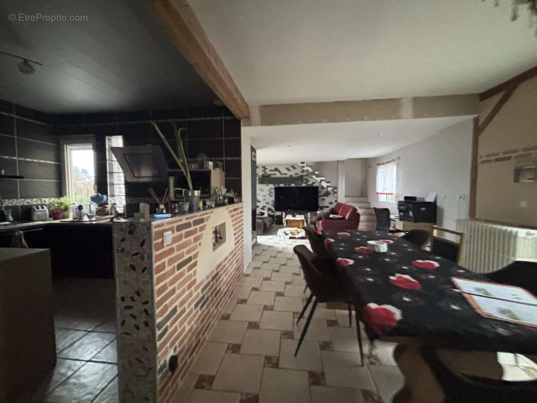 Maison à PONT-DE-L'ARCHE