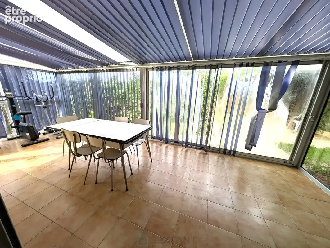 Maison sur sous-sol complet sur 880 m2 de terrain - photo 10
