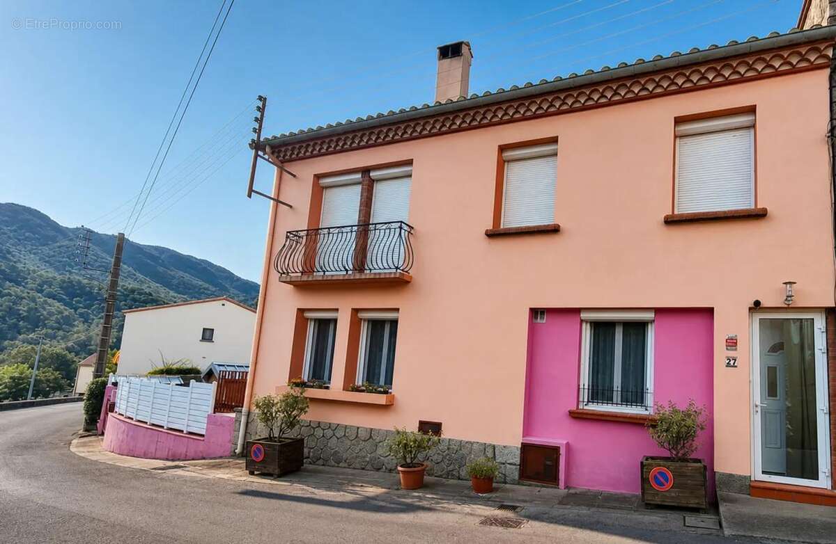 Maison de 5 pièces de 145 m² à Saint-Laurent-de-Cerdans - photo 13