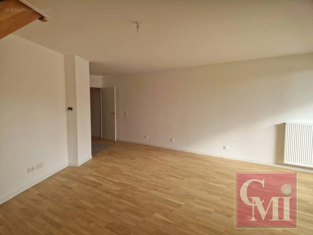 Appartement à ARPAJON