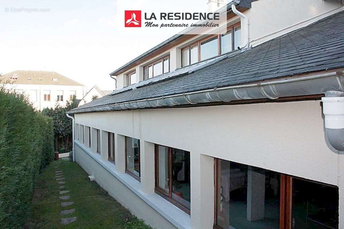 Maison à BONNIERES-SUR-SEINE