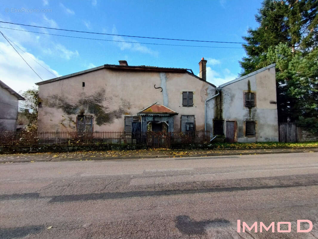 Maison à SAINTE-HELENE