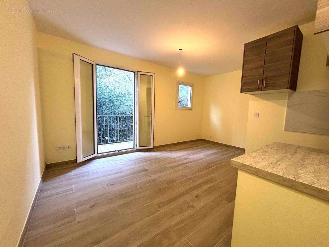 Appartement à CAGNES-SUR-MER