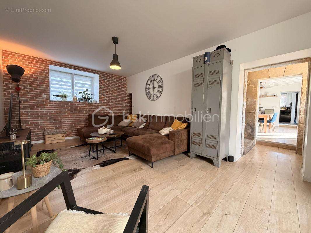 Maison à BRETTEVILLE-L'ORGUEILLEUSE