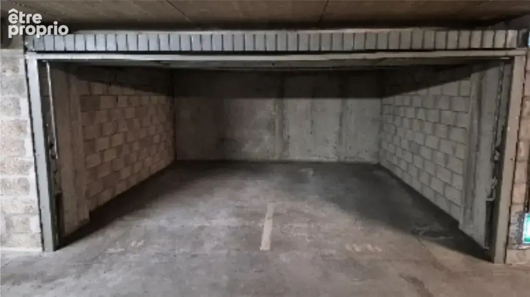 Parking à LYON-3E