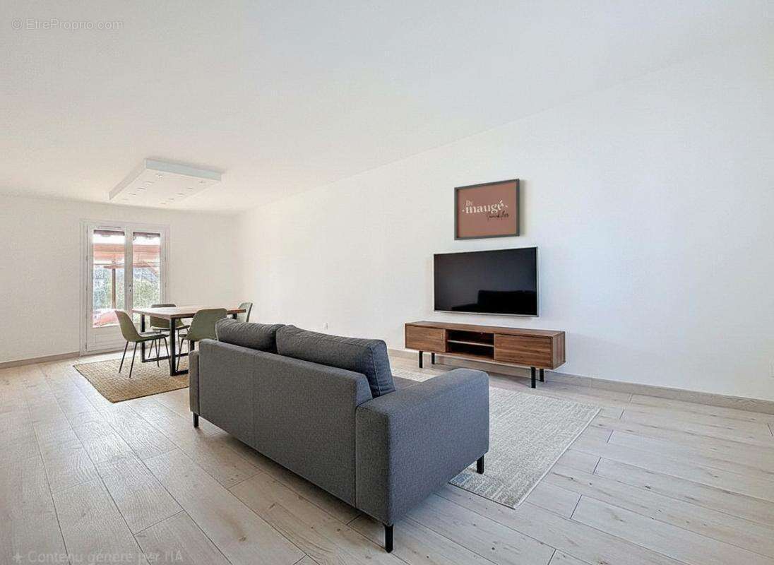 Maison à LA VERPILLIERE