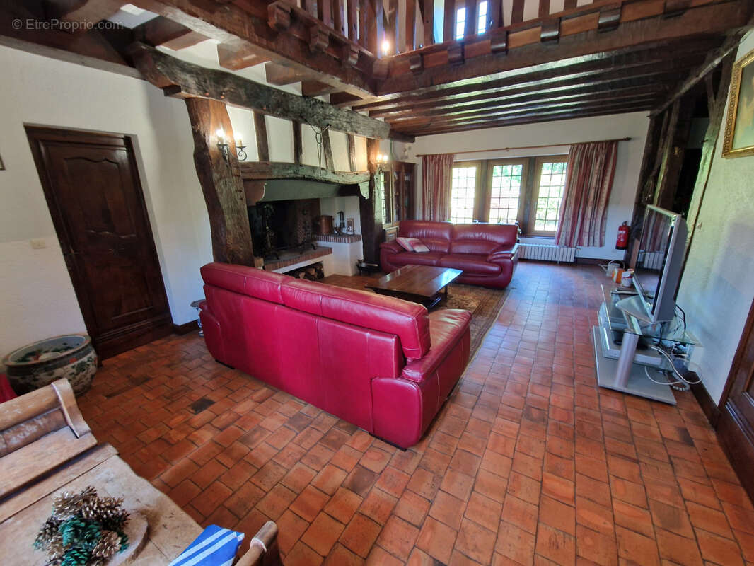 Maison à BRIQUEMESNIL-FLOXICOURT